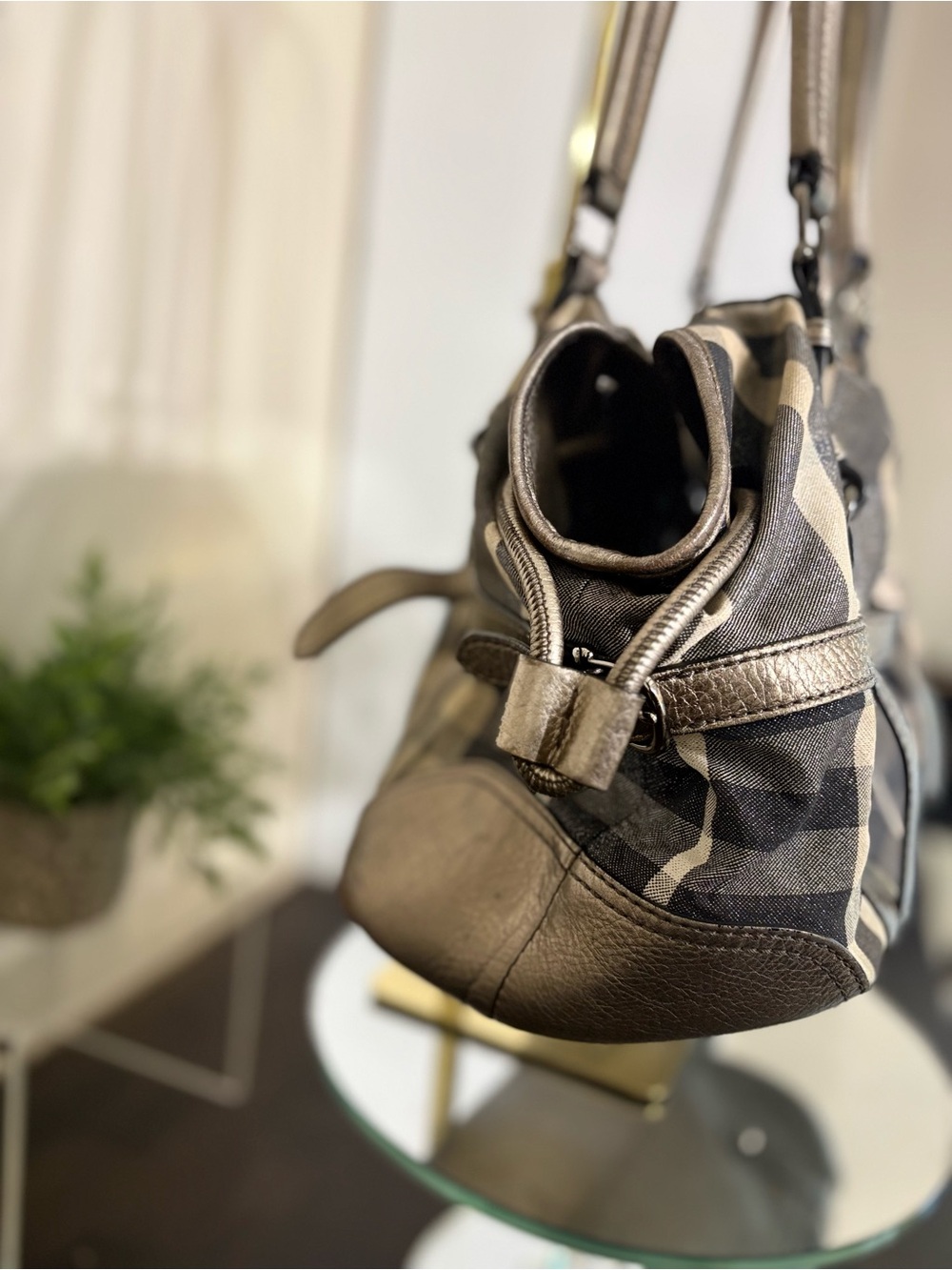Vintage Burberry Nova Check Shoulder Tote Bag Metallic Pewter Leather Large - Picture 4 of 10